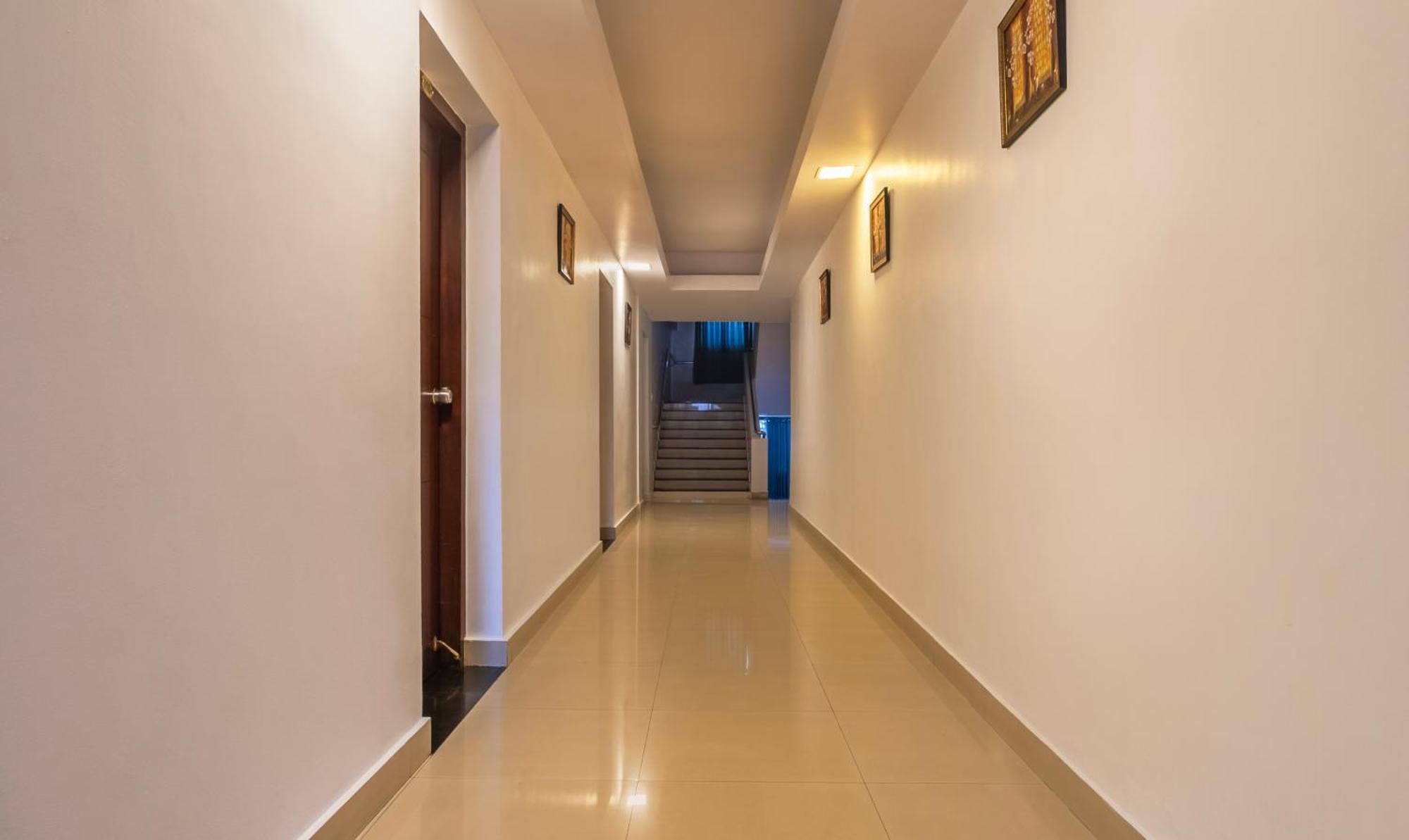 Treebo Central Thrissur Extérieur photo